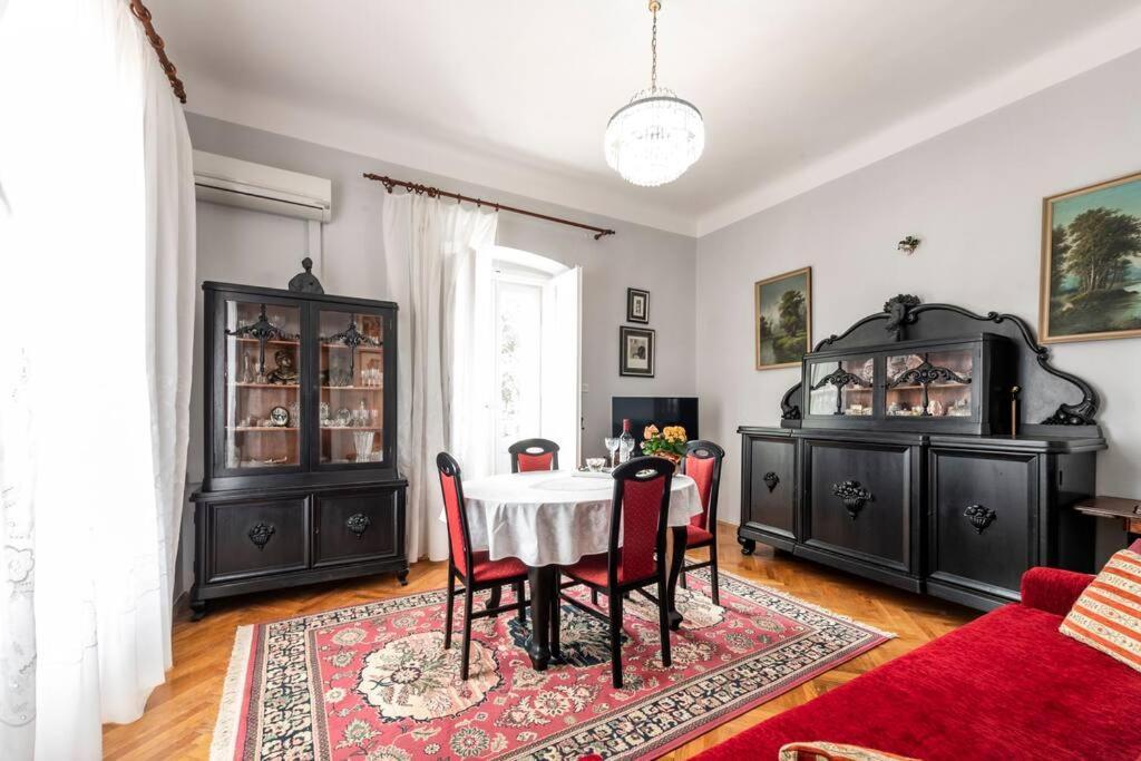Apartment Heritage Hideaway